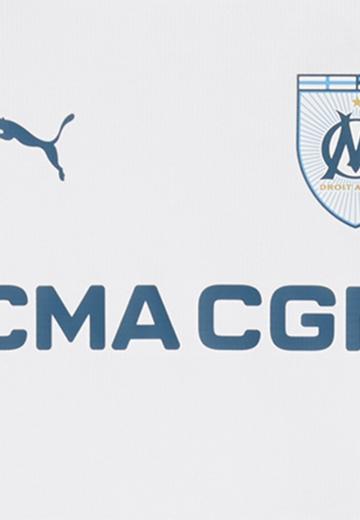 Спортивные шорты