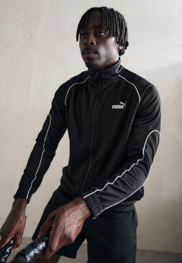 Спортивная куртка