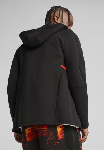 Спортивная кофта