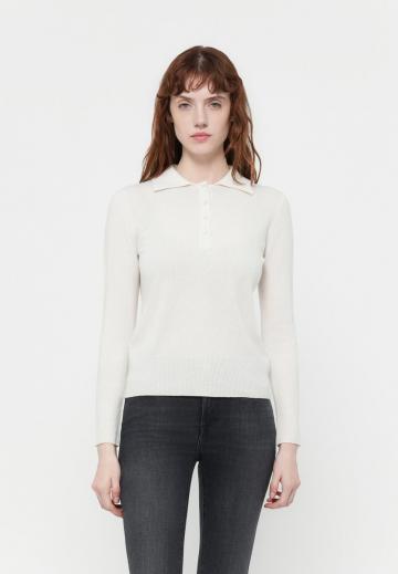 Пуловер с воротником поло