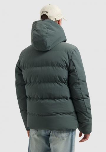 Зимняя куртка