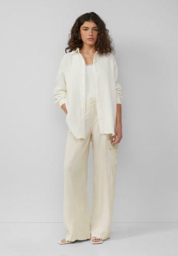 Брюки с накладными карманами