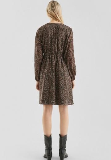 Короткое платье