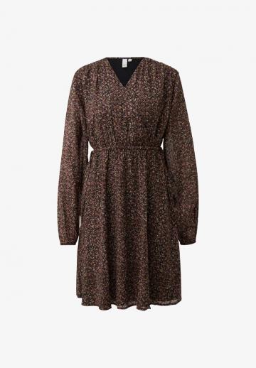 Короткое платье