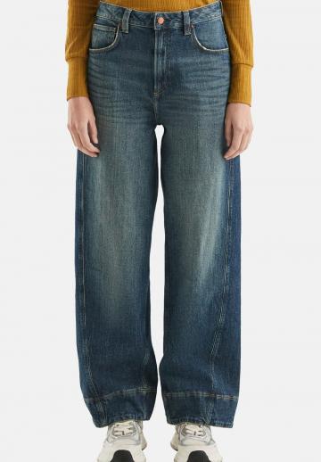 Свободные джинсы