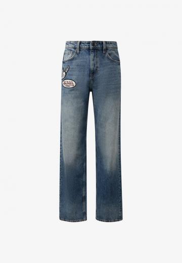 Прямые джинсы