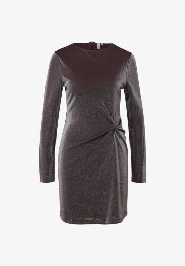 Короткое платье