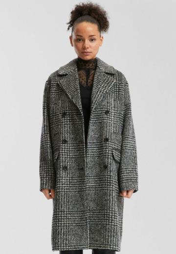 Шерстяное пальто