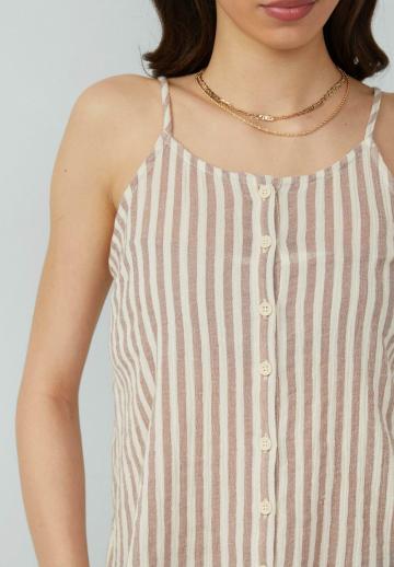 Топ на бретельках