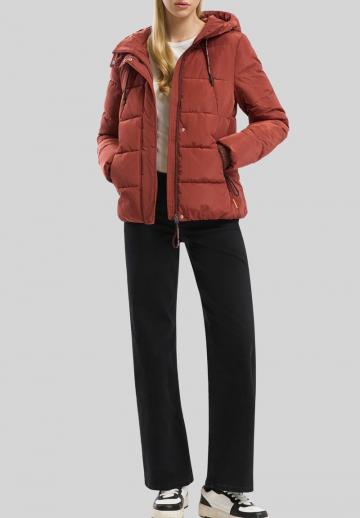 Зимняя куртка