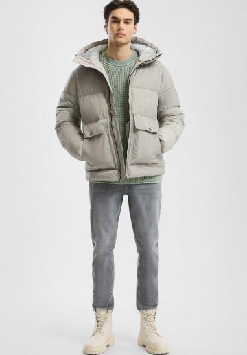 Зимняя куртка