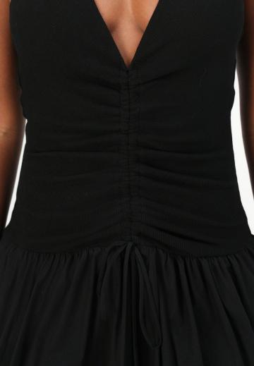 Короткое платье