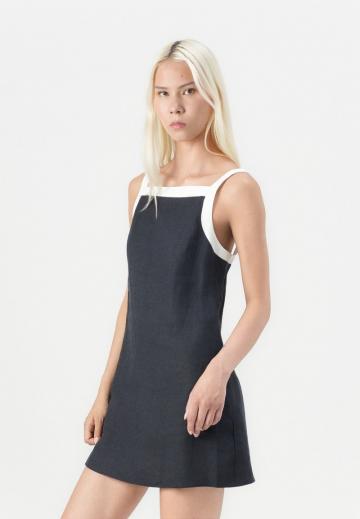 Короткое платье