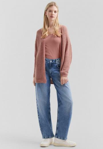 Длинный жилет