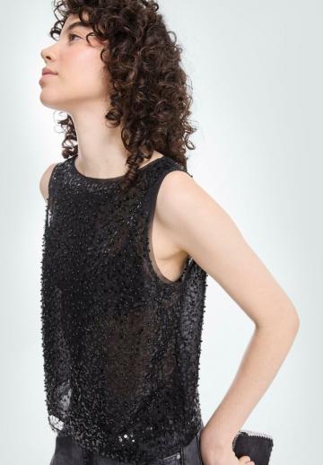 Блузка без рукавов