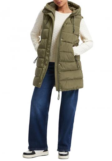 Длинный жилет