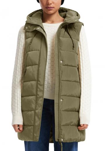 Длинный жилет