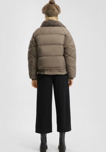 Зимняя куртка