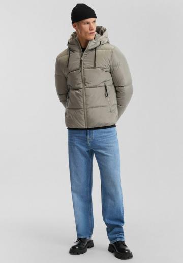 Зимняя куртка