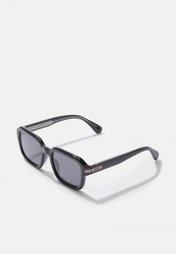 Солнечные очки