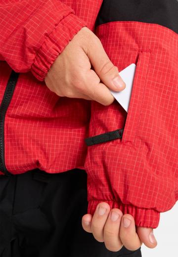 Сноубордическая куртка