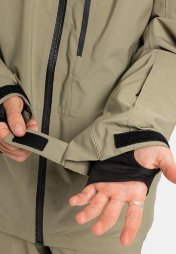 Сноубордическая куртка