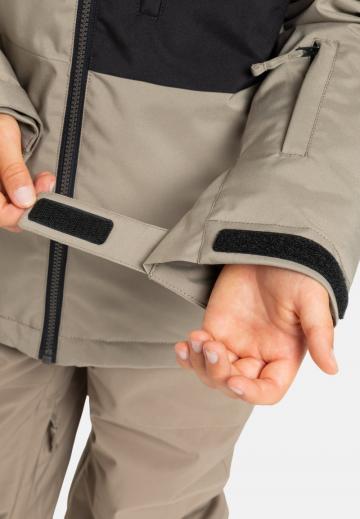 Спортивная куртка