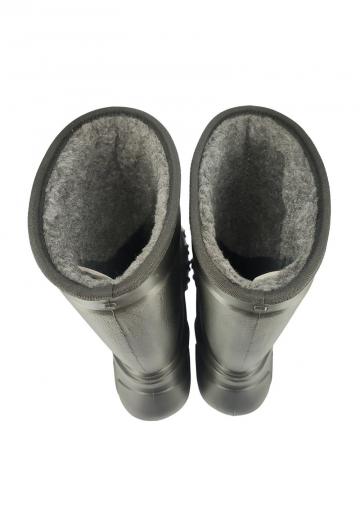 Резиновые сапоги