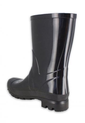 Резиновые сапоги