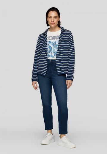 Вязаная кофта