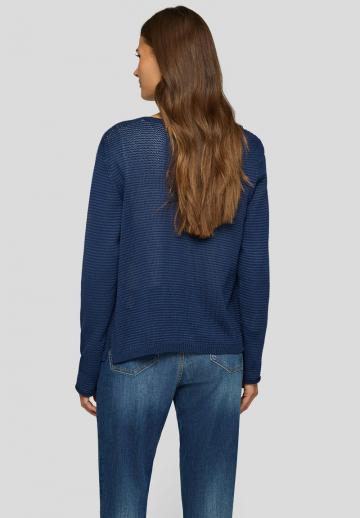 Вязаная кофта