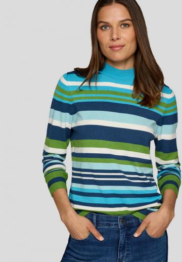 Пуловер в полоску