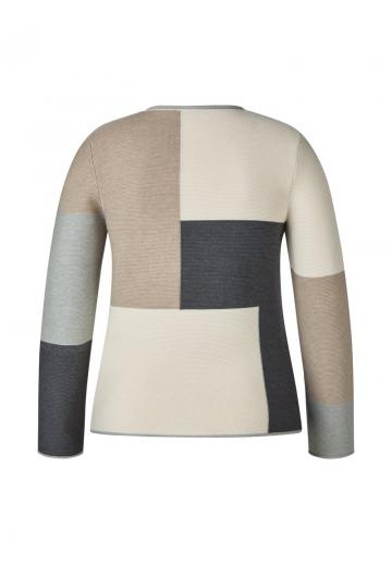 Пуловер в полоску