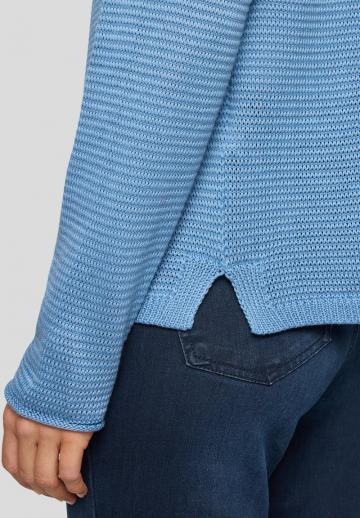 Вязаная кофта