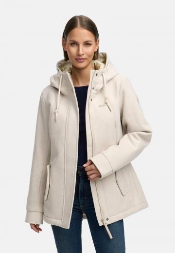 Короткое пальто