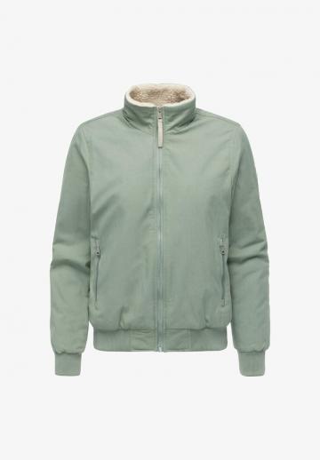 Зимняя куртка