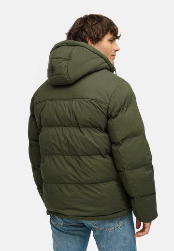 Зимняя куртка