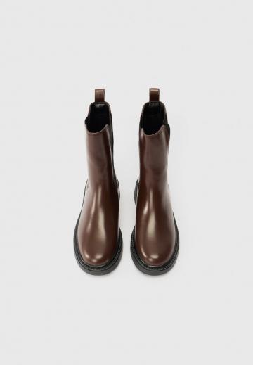 Ботинки челси