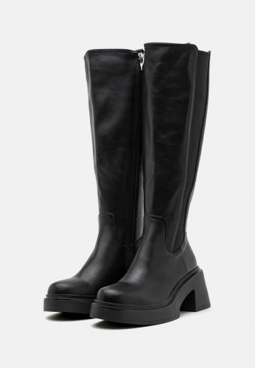 Сапоги на платформе