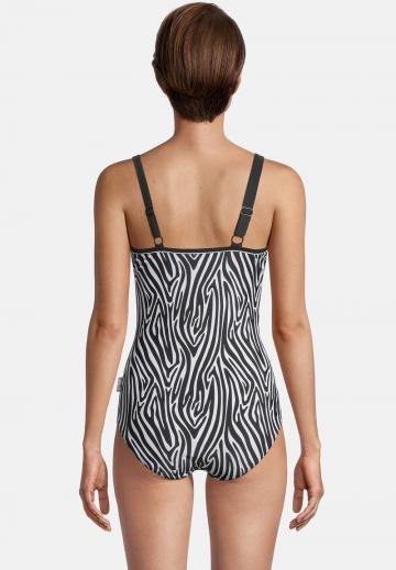 Слитный купальник