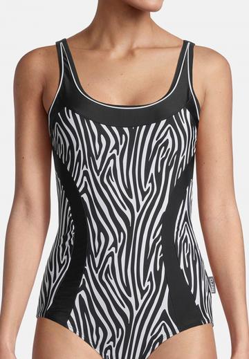 Слитный купальник