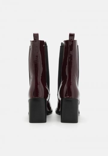 Ботинки челси