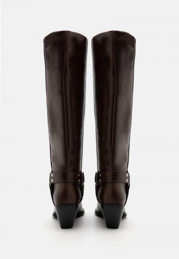 Ковбойские сапоги