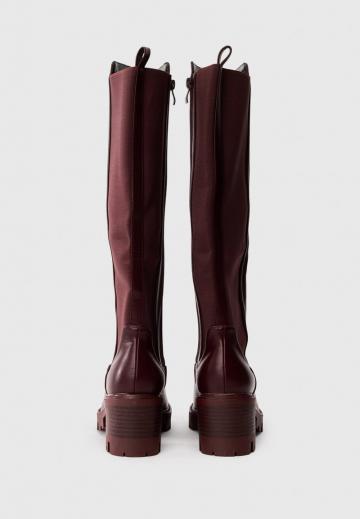 Высокие сапоги