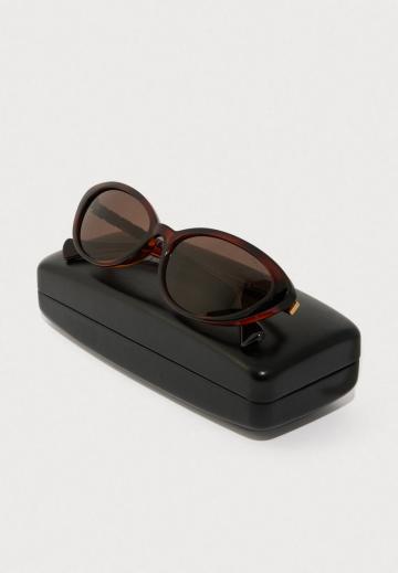 Солнечные очки