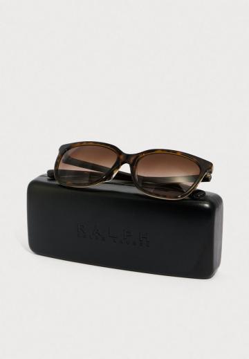 Солнечные очки