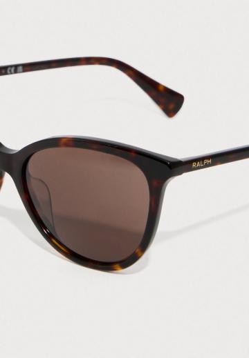 Солнечные очки