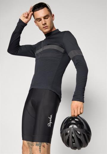 Спортивная форма