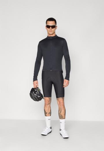 Спортивная форма