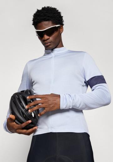 Спортивная форма